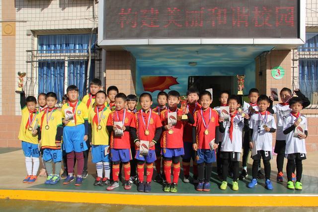 布莱顿迎来五连胜，4-0击败对手稳居英超第三